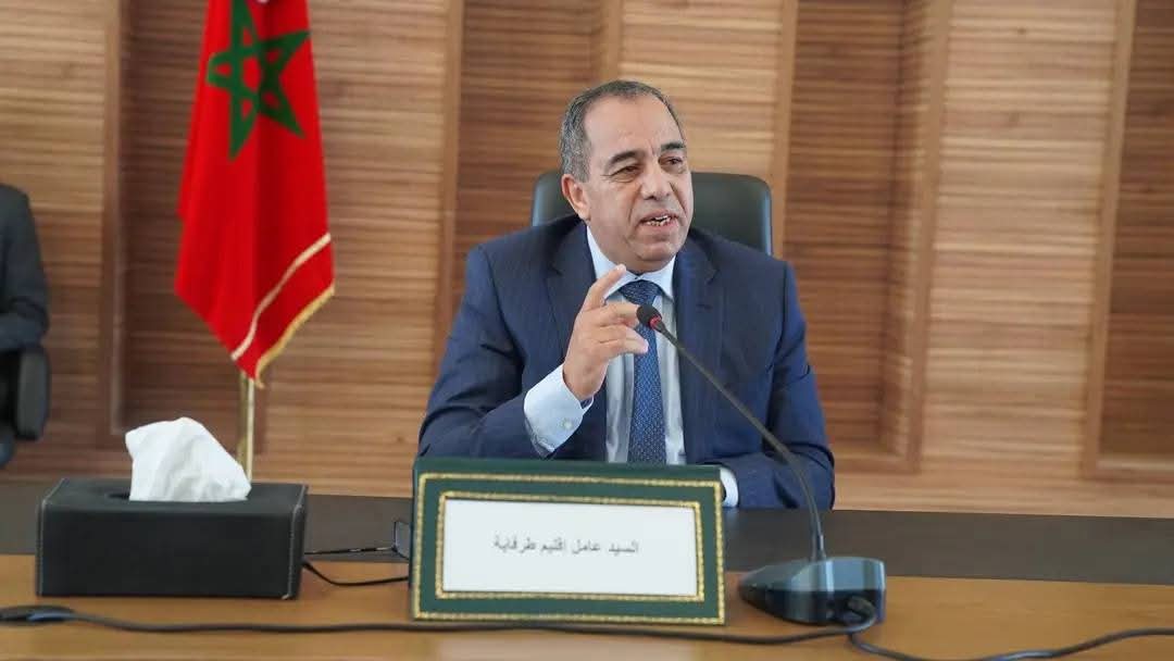 عمالة إقليم طرفاية تحتفي بيوم المرأة العالمي وتوزع هدايا وكراسٍ كهربائية للنساء ذوات الإحتياجات الخاصة