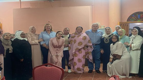 مغربيات يحتفين بروح رمضان بجزر الكناري في إفطار جماعي مميز