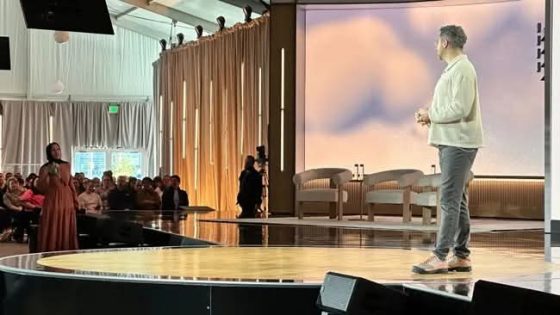 مهندسة مغربية تقاطع احتفال مايكروسوفت متهمة الشركة بالتواطؤ في جرائم حرب بغزة