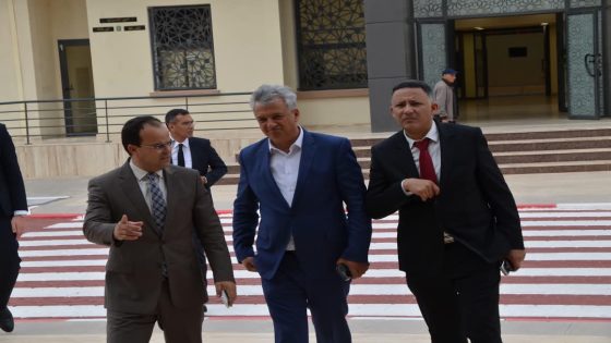 العيون تستقبل الوزير كريم زيدان في أولى جولاته الميدانية بعد التعيين الملكي