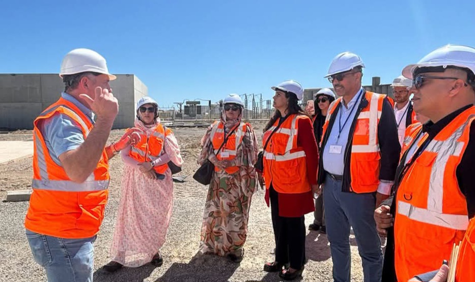 الخطاط ينجا يقود وفد جهة الداخلة في زيارة ميدانية لميناء “لا نوفيل” ومشروع الهيدروجين الأخضر بفرنسا