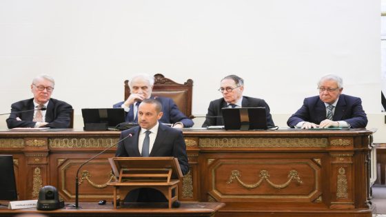 وزير الصحة امين التهراوي يترأس يومًا دراسيًا بباريس حول التعاون الصحي المغربي-الفرنسي