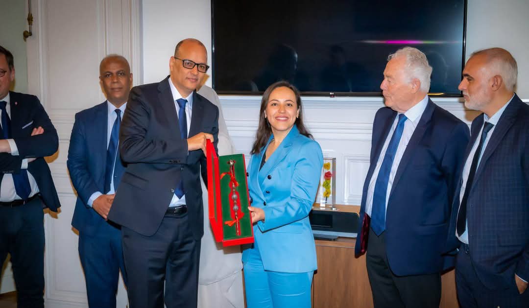 المستشار البرلماني حما أهل بابا ضمن وفد جهة الداخلة المشارك بمعرض “المغرب في مدينة درو” بفرنسا