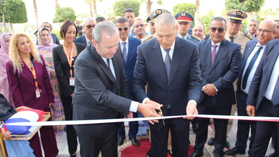 فرنسا تكرّس دعمها لمغربية الصحراء بافتتاح مركز تأشيرات رسمي في مدينة العيون