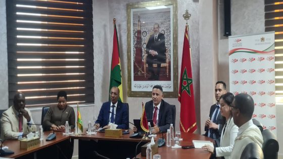 وفد اقتصادي رفيع المستوى من ساوتومي وبرينسيب يبحث فرص الشراكات وتبادل الخبرات بمدينة العيون