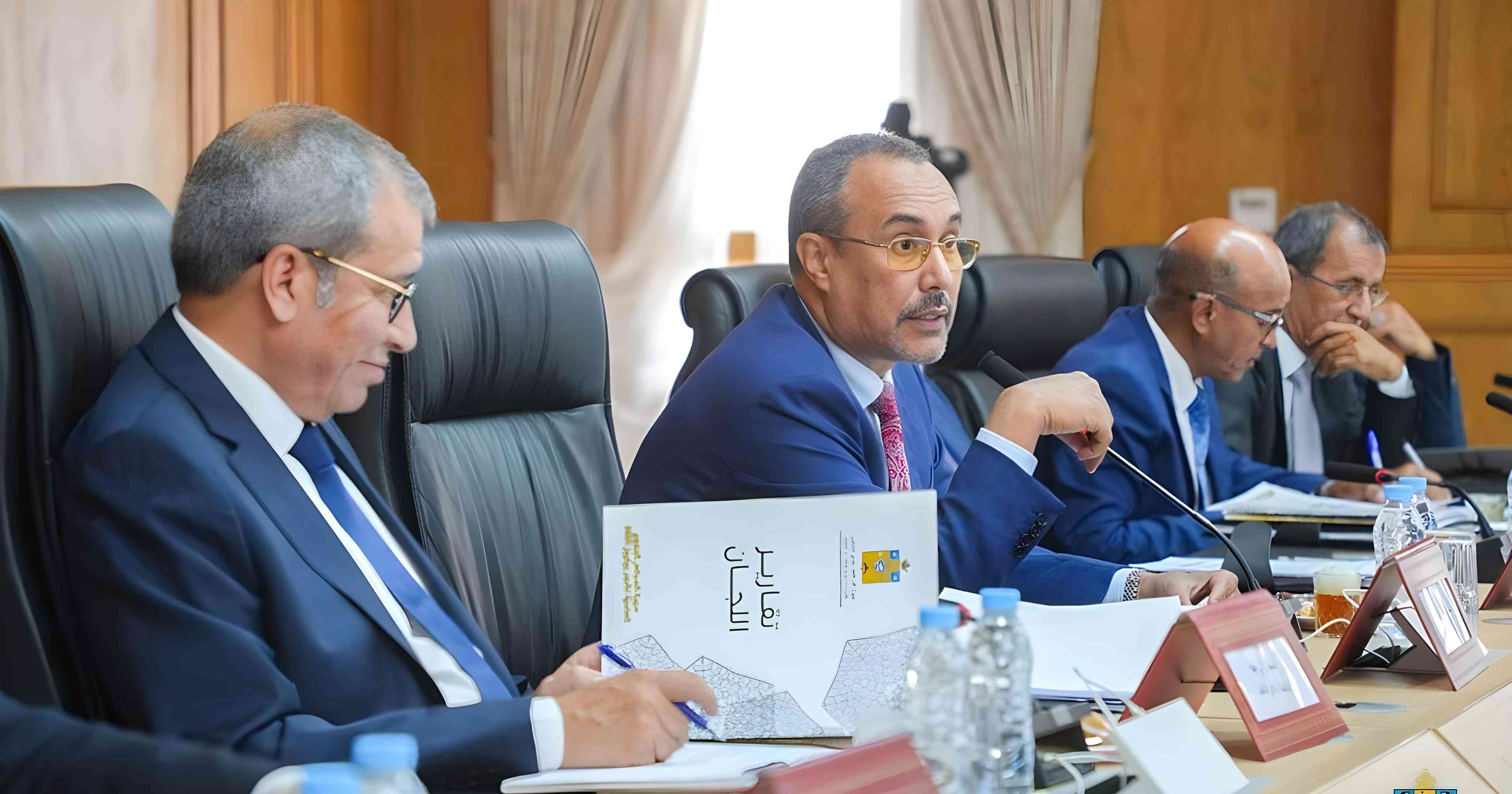 {"remix_data":[],"remix_entry_point":"challenges","source_tags":["local"],"origin":"unknown","total_draw_time":0,"total_draw_actions":0,"layers_used":0,"brushes_used":0,"photos_added":0,"total_editor_actions":{},"tools_used":{"ai_enhance":1,"transform":1},"is_sticker":false,"edited_since_last_sticker_save":true,"containsFTESticker":false}