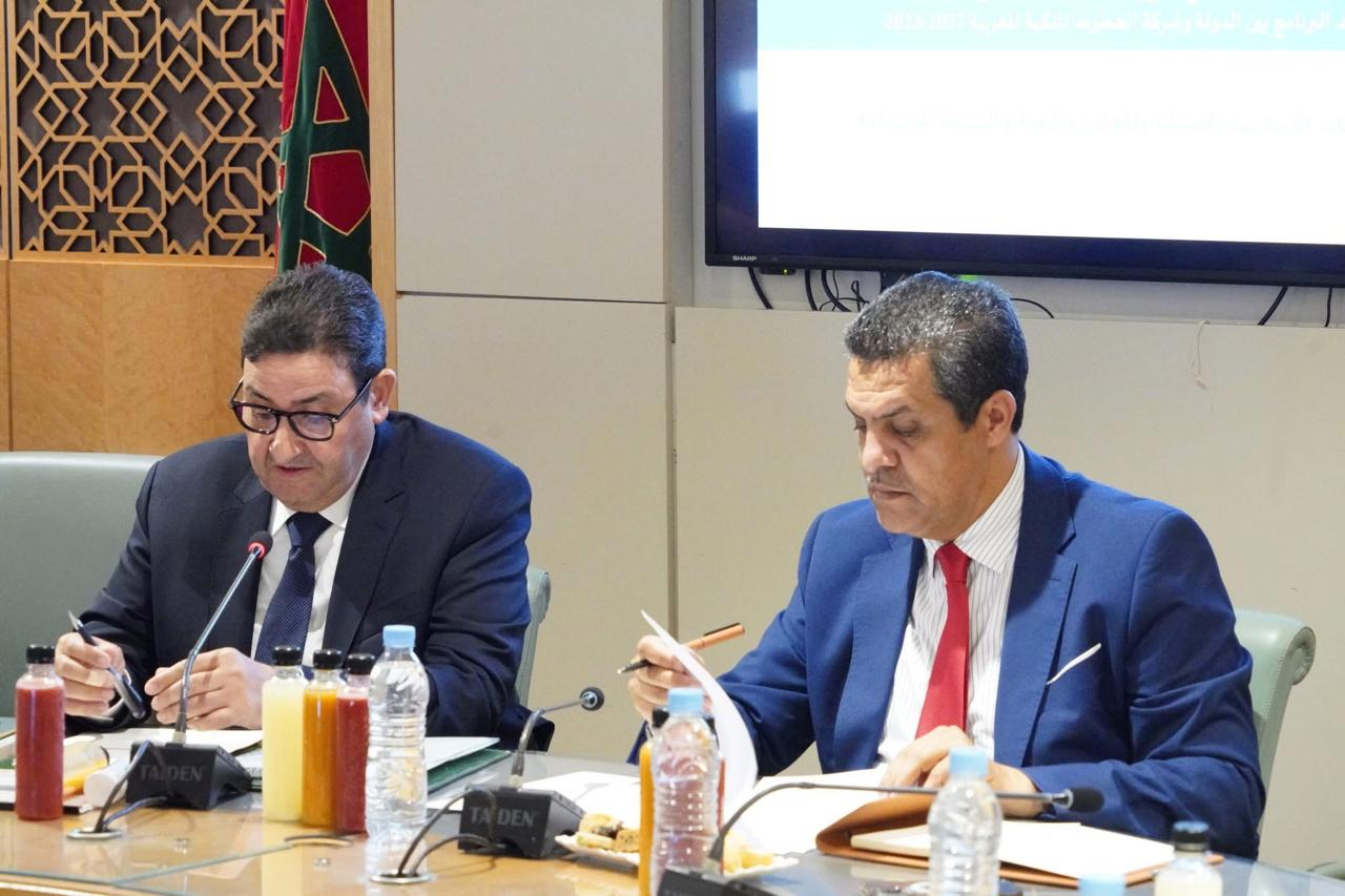 البرلماني والمهندس سيدي إبراهيم خيا يُزفّ بشرى بناء مطار بإقليم بوجدور