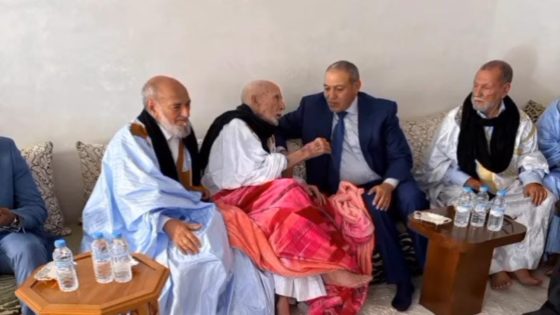 والي العيون يزور احد رموز مدينة السمارة في لفتة إنسانية وتاريخية