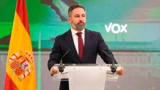 زعيم حزب فوكس الإسباني يحذر من قوة المغرب العسكرية