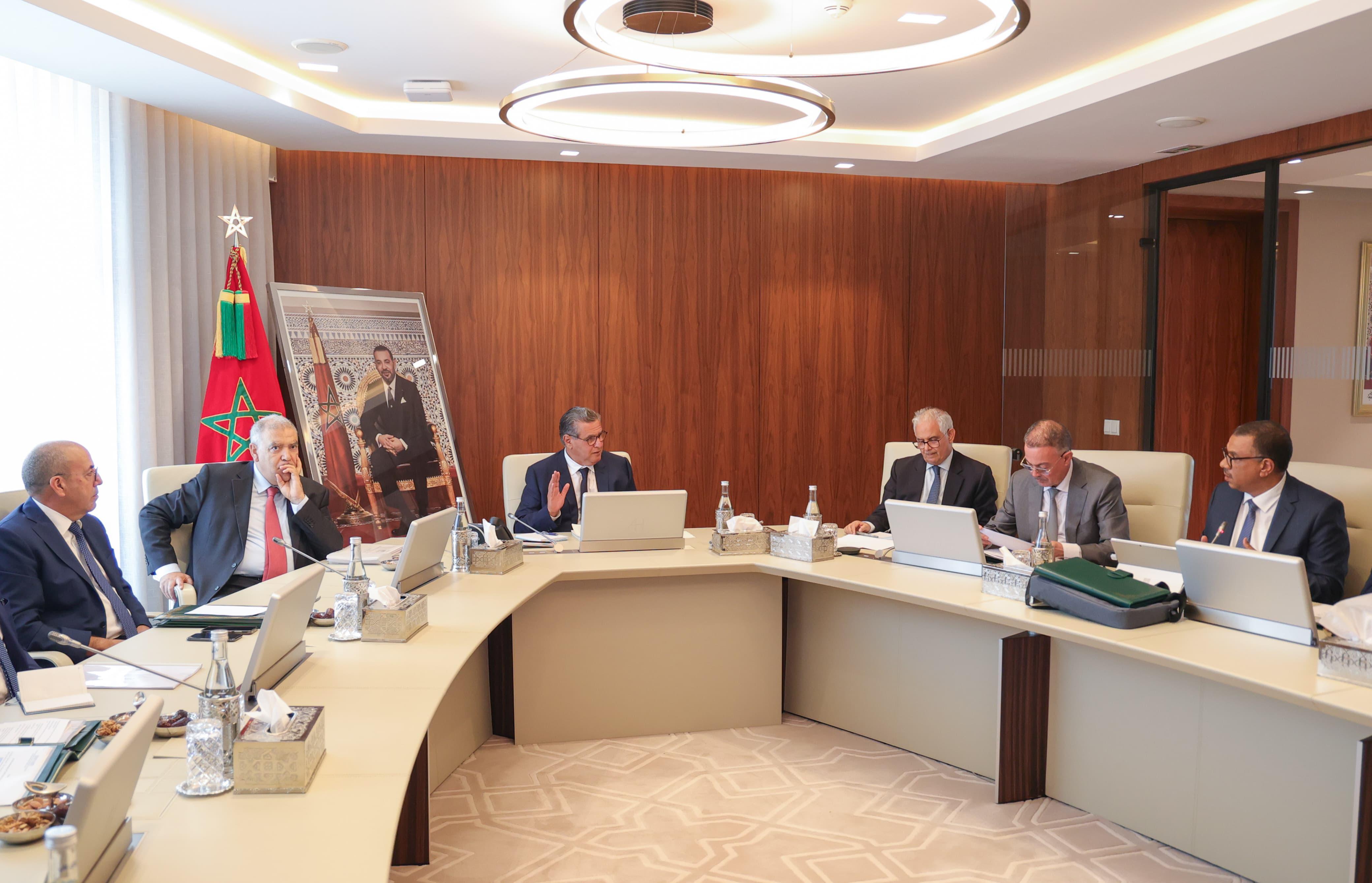 رئيس الحكومة يترأس اجتماعاً لتتبع تنفيذ البرنامج الوطني للتزويد بالماء الشروب ومياه السقي 2020-2027