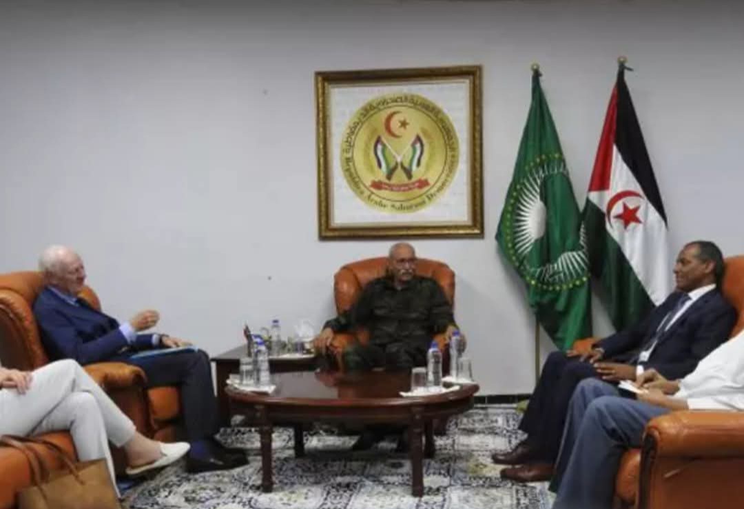 دي ميستورا يطير إلى تندوف ويجتمع بزعيم البوليساريو