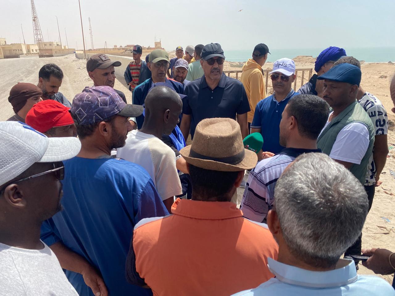 أقصى جنوب المملكة بالقرب من الگرگرات: الخطاط يقوم بزيارة تفقدية لقرية الصيادين لمهيريز