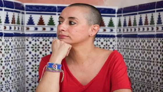 سنتان ونصف حبسا نافذا في حق ابتسام لشكر بتهمة الإساءة إلى الذات الإلهية