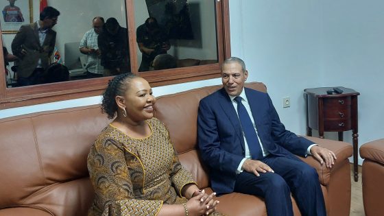 والي العيون يطلع وفد رفيع من مملكة إسواتيني على التنمية والأوراش والمشاريع بجهة العيون