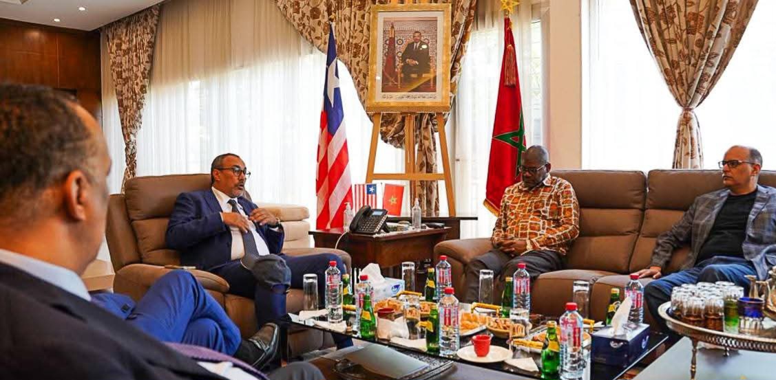 وفد من مجلس جهة الداخلة في زيارة عمل الى جمهورية ليبيريا