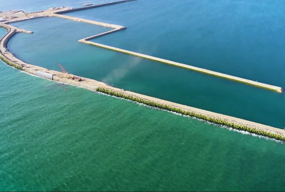 ميناء الداخلة الأطلسي يشهد تقدماً ملموساً في الأشغال بنسبة 45%