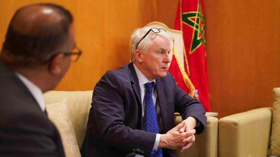 خبير أميركي يزور الداخلة لاستكشاف إمكانياتها وتعزيز التعاون المغربي-الأميركي