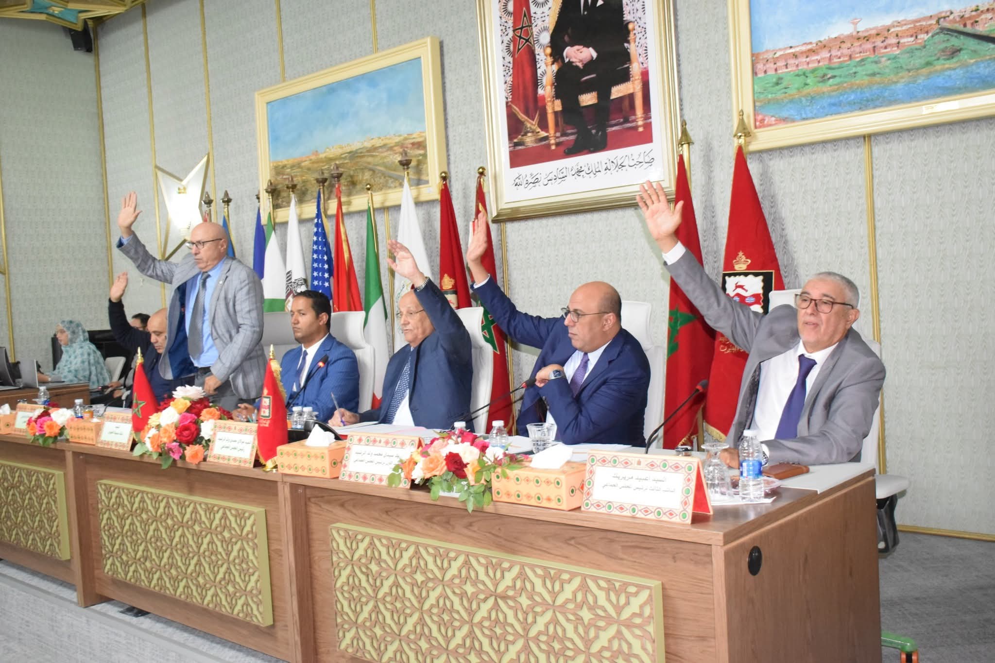 مجلس جماعة العيون يعقد دورة استثنائية دجنبر 2025