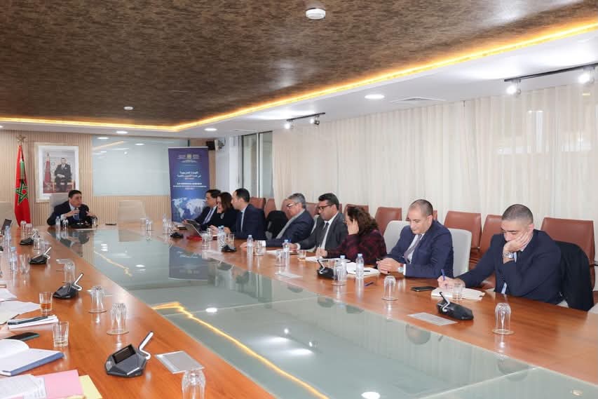 كاتب الدولة عمر حجيرة يدرس آلية دعم المصدرين مع Atlantic Re