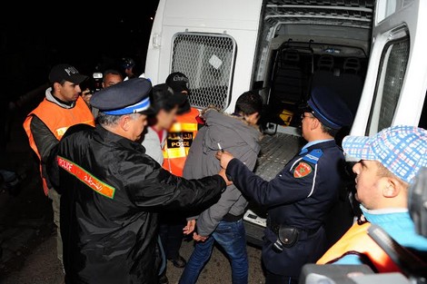 تفكيك شبكة لترويج الشيرا بطانطان وحجز أزيد من 8 كلغ ونصف من المخدرات