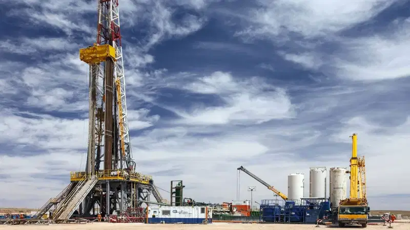 شركة ساوند إنيرجي لبريطانية تُعلن دخول أولى كميات الغاز إلى نظام التجميع في مشروع تندرارة