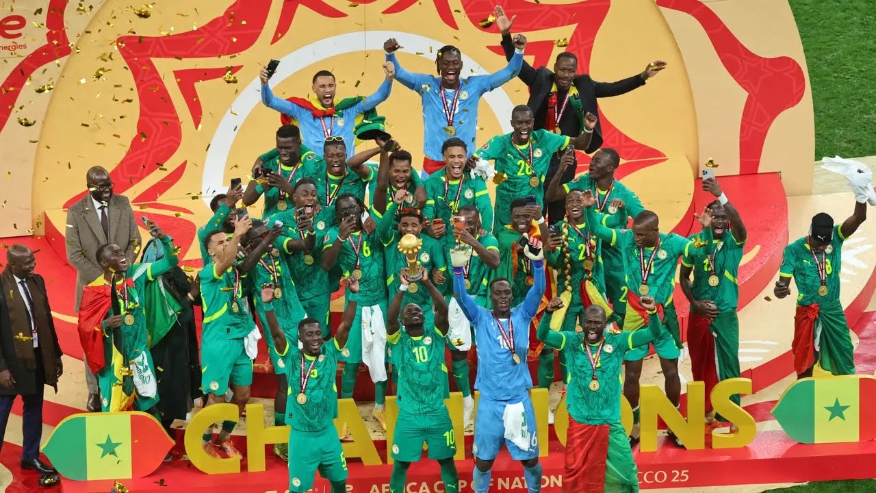 نهائي مثير ومثير للجدل.. المغرب يقدّم أداءً بطوليًا ويخسر اللقب أمام السنغال في أجواء مشحونة