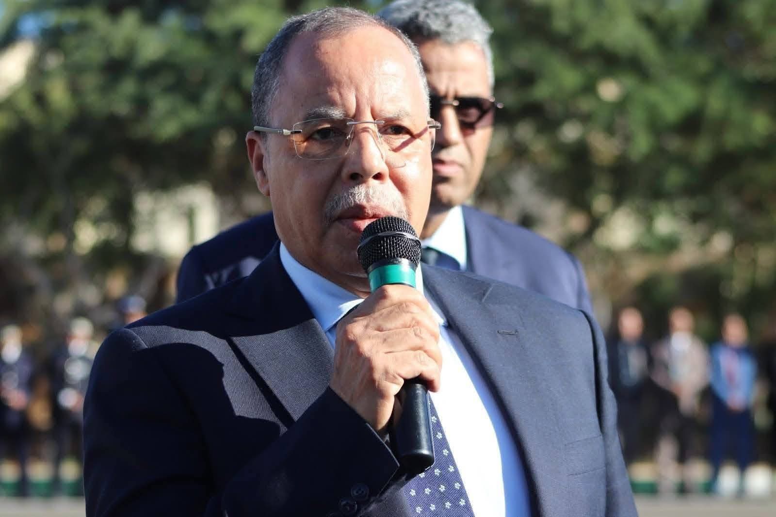 والي أمن العيون يقف ميدانيًا على الجاهزية الأمنية لاستقبال سنة 2026 ويشيد بيقظة رجال الأمن