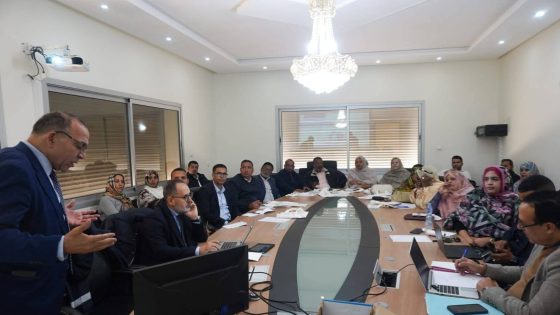 مجلس جهة الداخلة وادي الذهب ينظم دورة تكوينية لتعزيز الحكامة والتدبير الترابي
