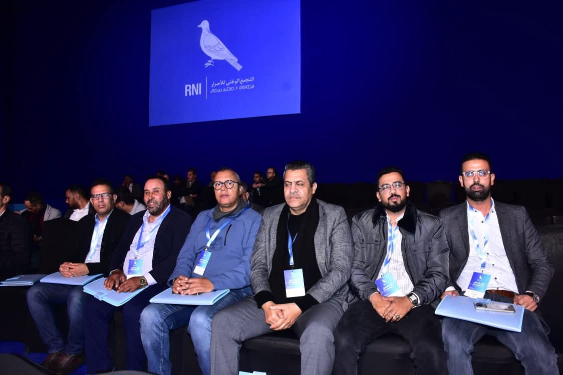 أحرار بوجدور: مستمرون في العمل الحزبي تحت قيادة محمد شوكي