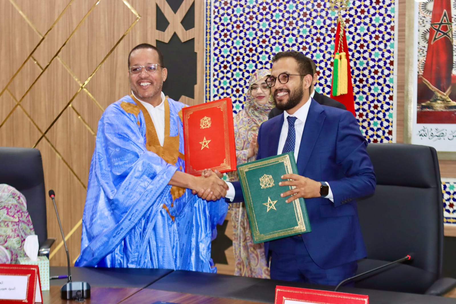 توقيع اتفاقية شراكة بين جماعة الداخلة وبلدية توجنين الموريتانية لتعزيز التعاون الترابي